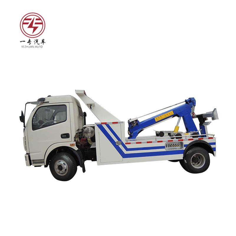 4700mm Wheelbase 6-Tire Dongfeng 4x2 Road Emergency Wrecker Truck Flatbed Lift Trailer