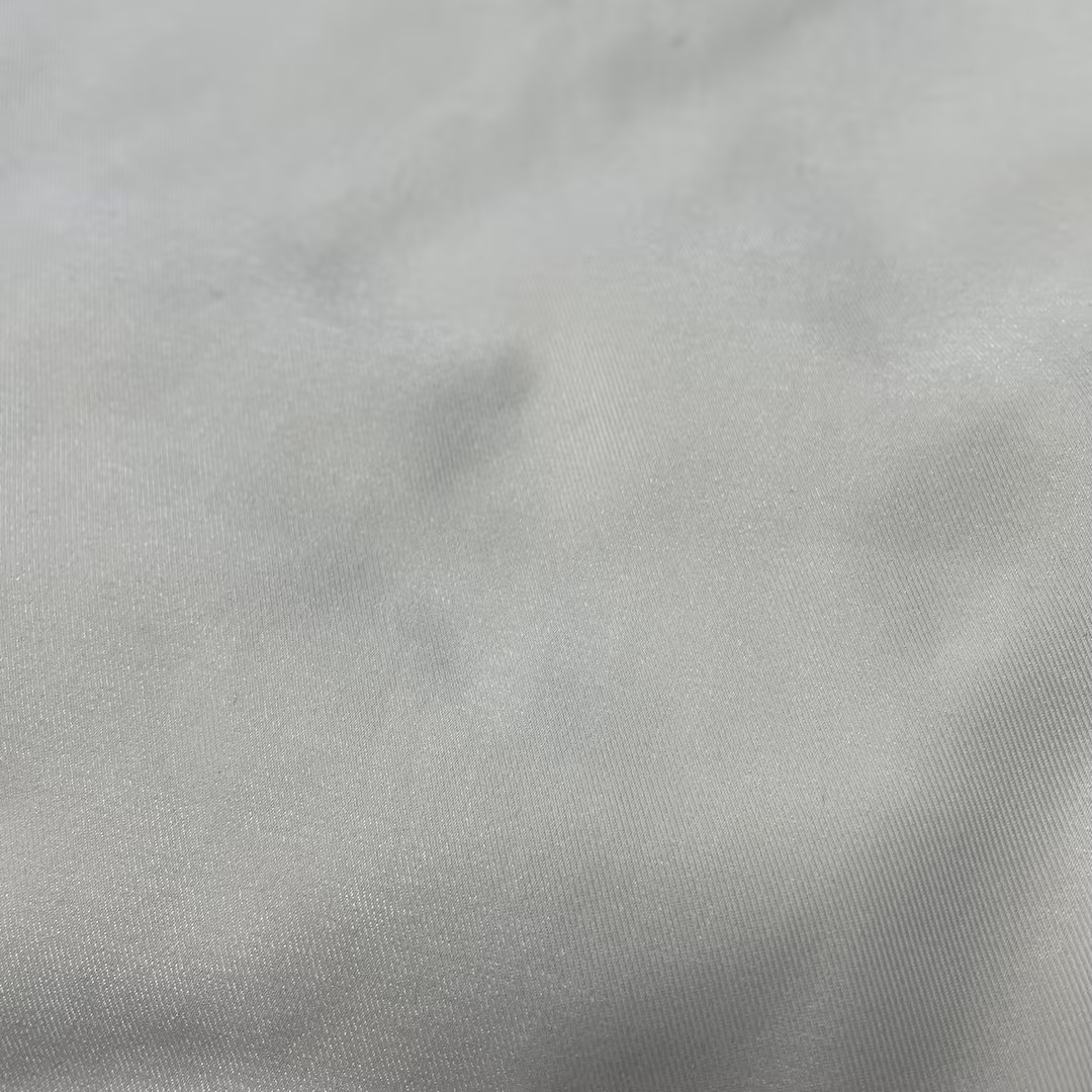 205GSM 100%P 110D*150D High elastic fabric