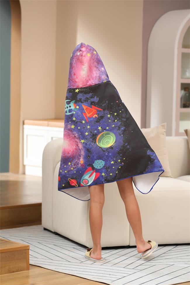 140x70CM Polyester Beach Towel Printed Cap Style 200gsm Travel Beach Blanket