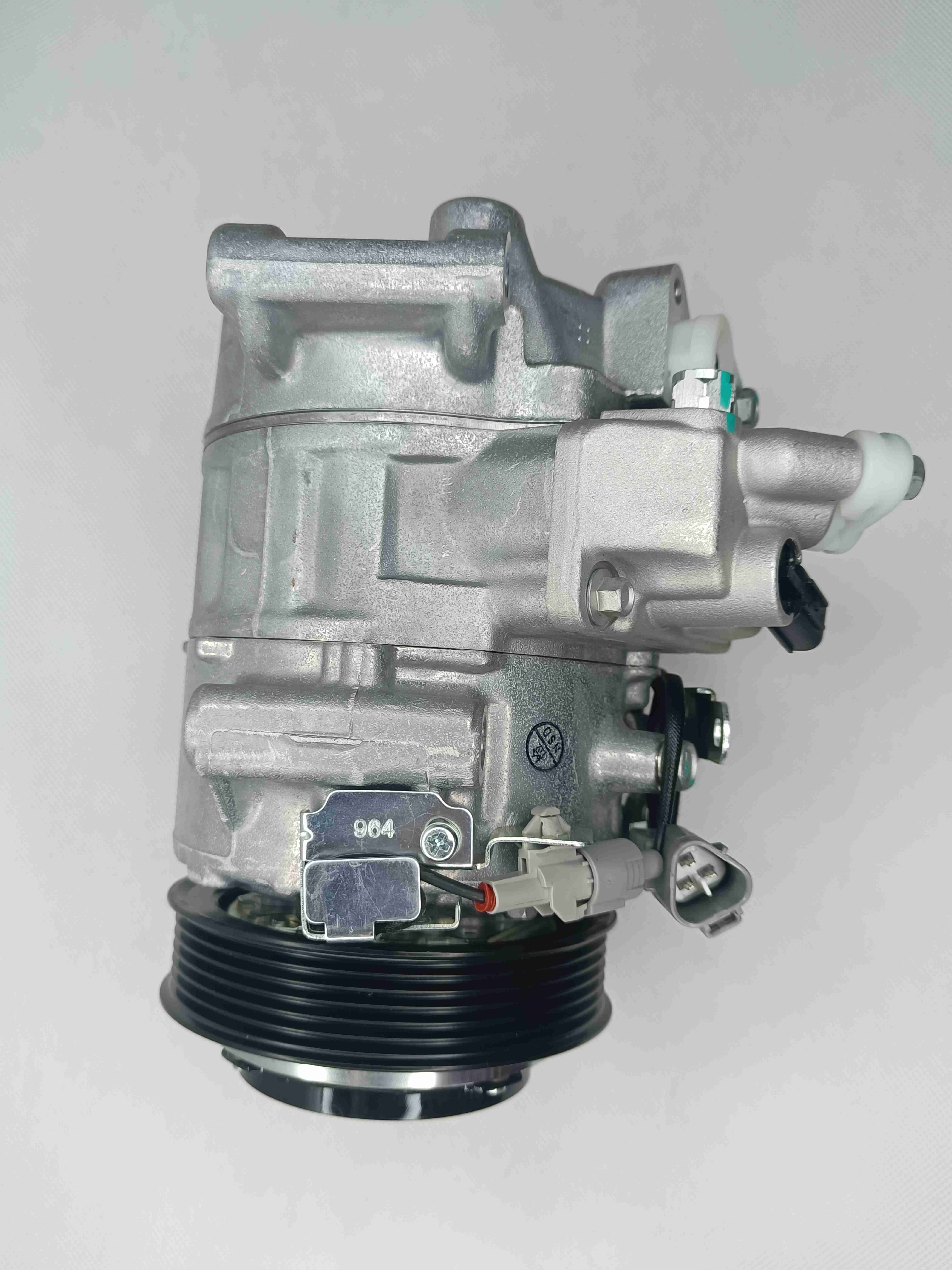 Auto Ac Conditioning Compressor For Toyota Camry2.0 OEM 8832006200 8831006400