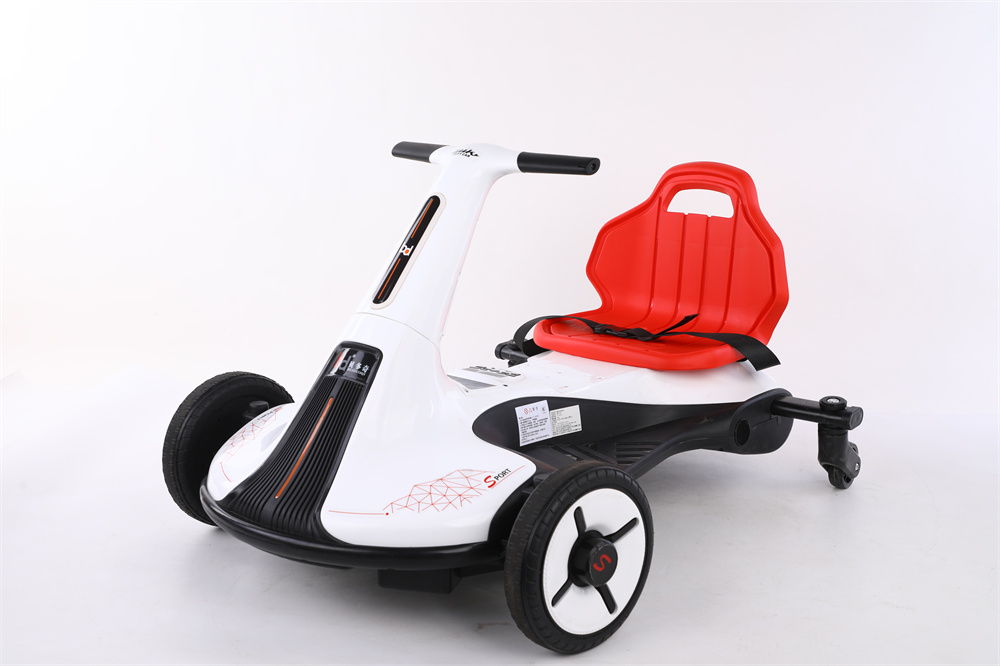 Pedal Powered Racer Car Toy Go Kart Ride On Car for Kids Children Carton size 97X32X74cm