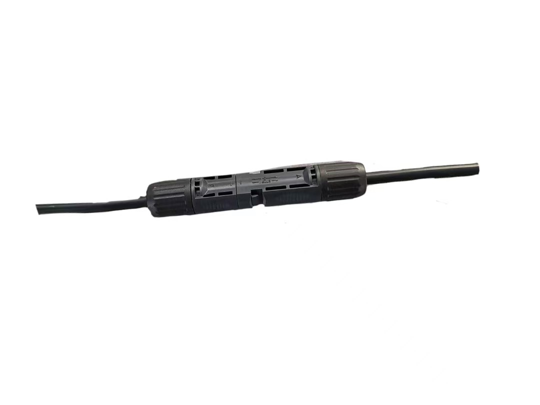 Photovoltaic Connector With Tin Plated Copper Contact Material For Long Service Life