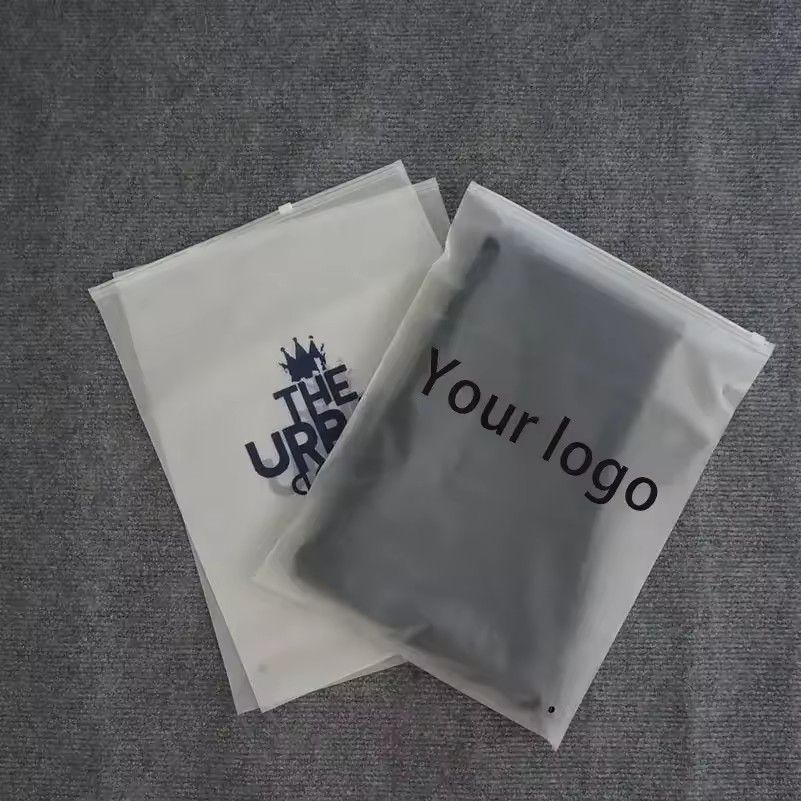 Unique Customizable Bag With Zipper For Products Packaging