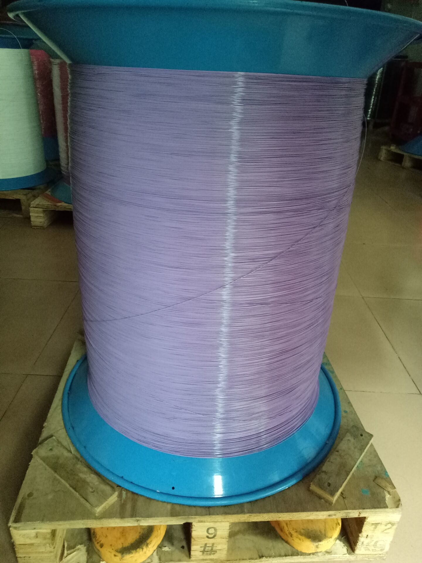 Strong Tension Strength 0.7mm 420kg Nylon Coated Steel Wire