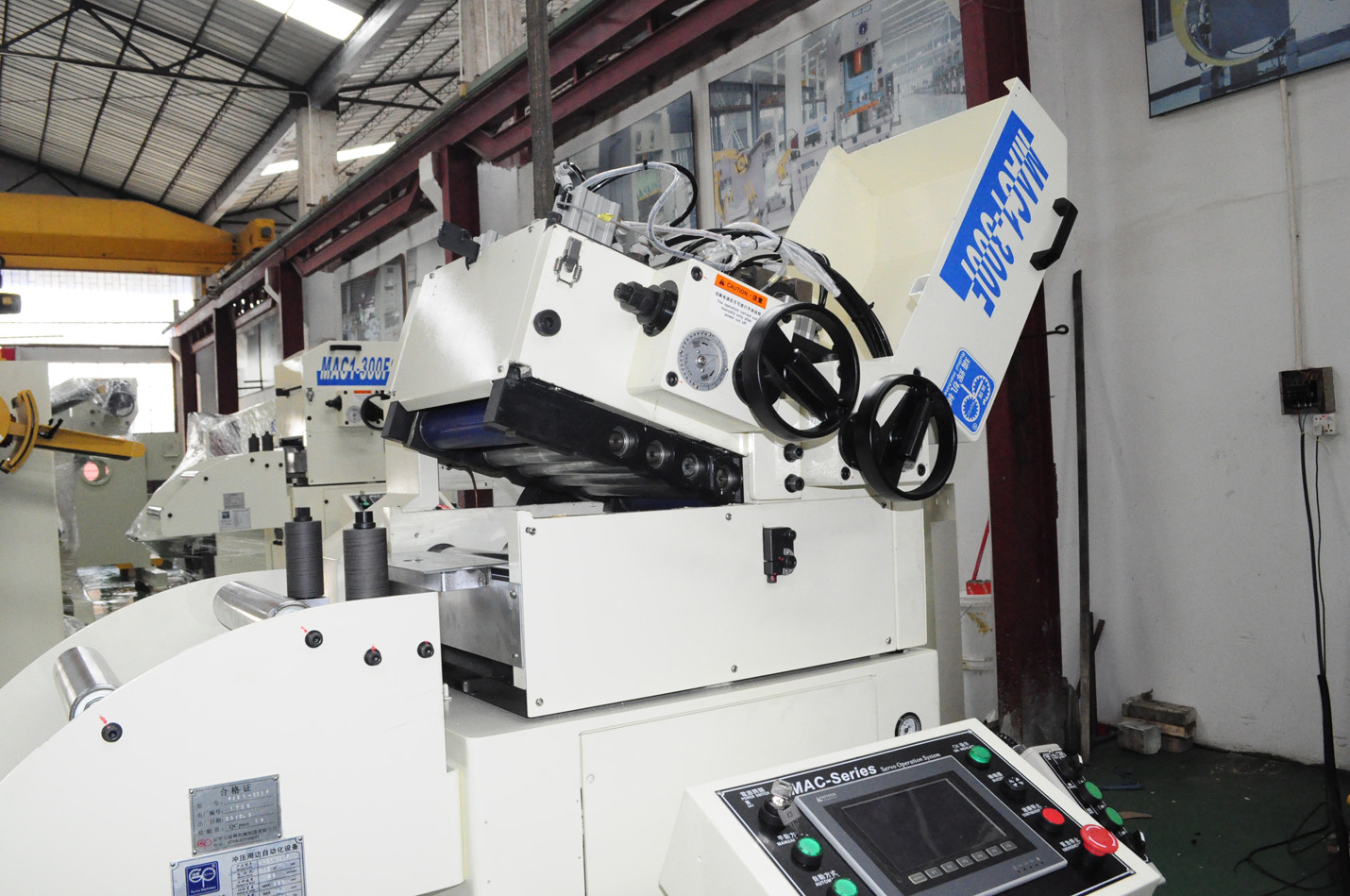 AC 5.5KW NC Servo Feeder Accurate Feeding Punching Processing High Precision Coil Handling System