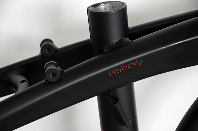 Bicycle Frame OEM Customized Folding Ebike Frame 2900g Gloss Surface Processing Mode