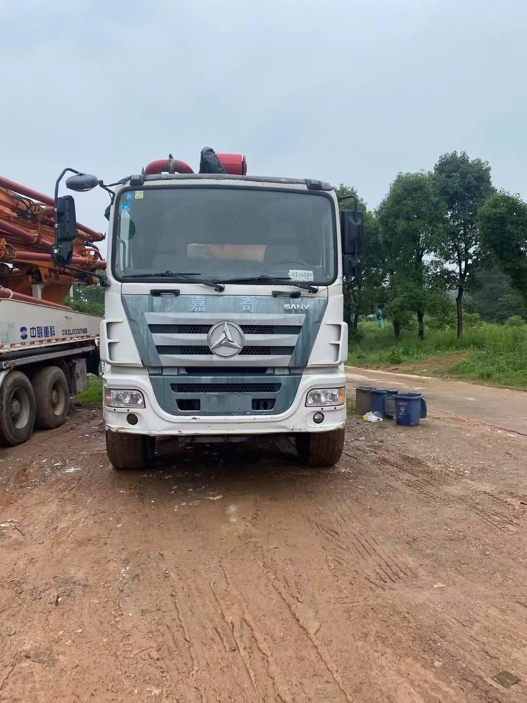 52m Used Truck Concrete Pump 38t , Renew Mounted Concrete Pump