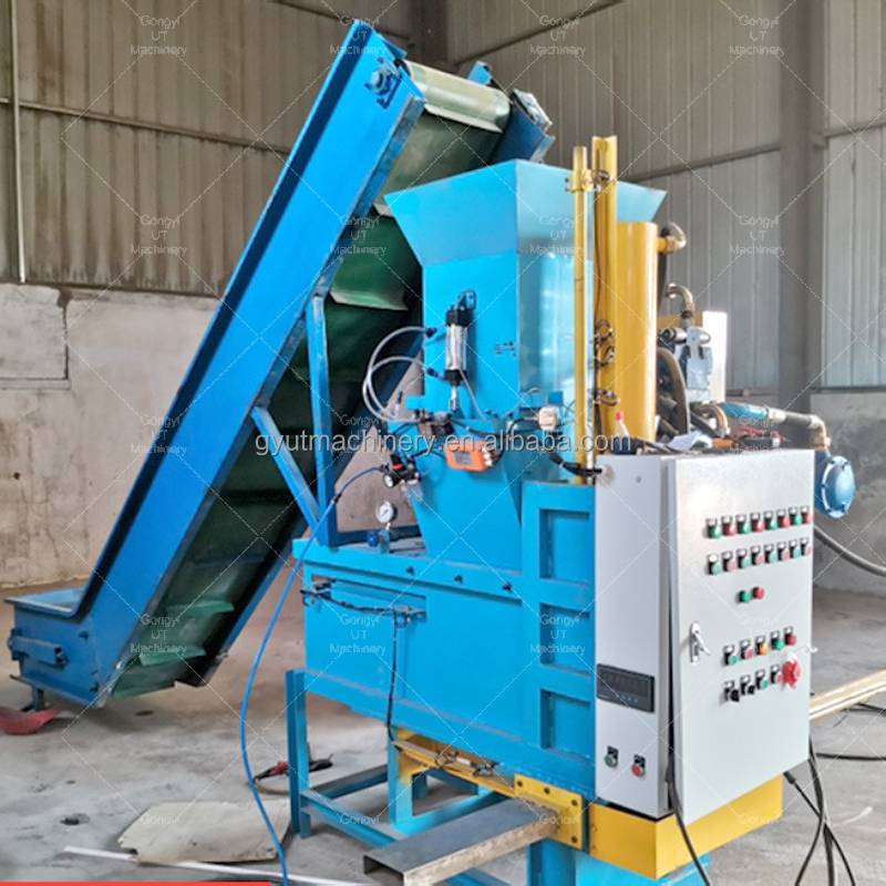 2100 KG Straw Silage Peat Grass Bagging Compactor Machine with Baler Pack Function