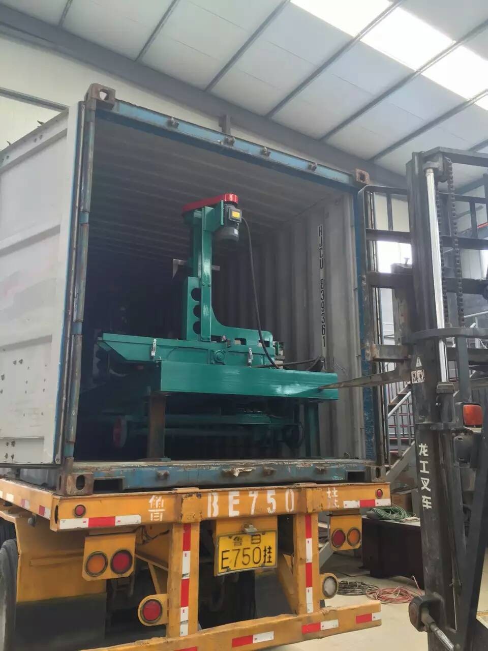 Diameter 1000mm Vertical Band Sawmill Timber Cutting Machine Vertical Bandsaw Mill with CNC Log carriage