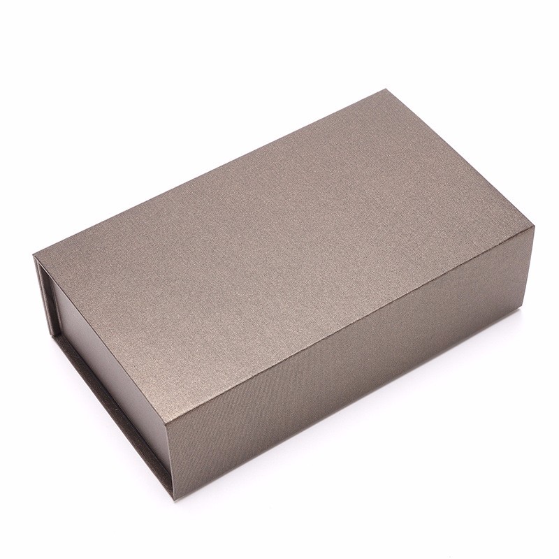 Handbags Clothes Makeup Custom Large Book Shape Paper Cardboard Magnetic Folding Gift Box Packaging with Ribbon Tie 19*11*5cm