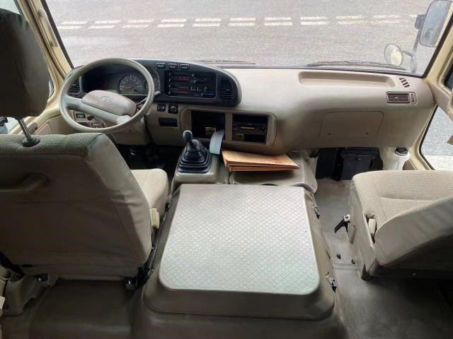 2011 Year 18 Seats Used Coaster Bus , LHD Used Mini Bus Toyota Coaster Bus With 2TR Gasoline Engine , Left Steering