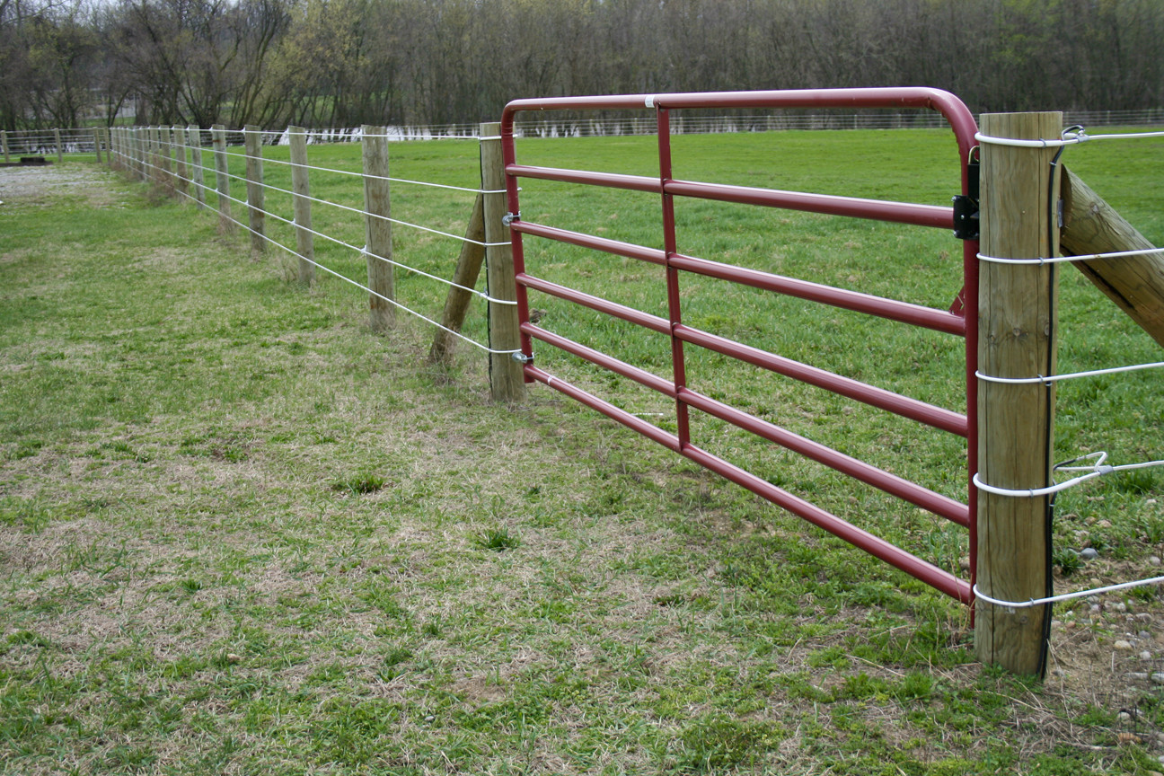 Gate 5 Bar 8' (2400mm) - Farm Field Brisbane Pick up