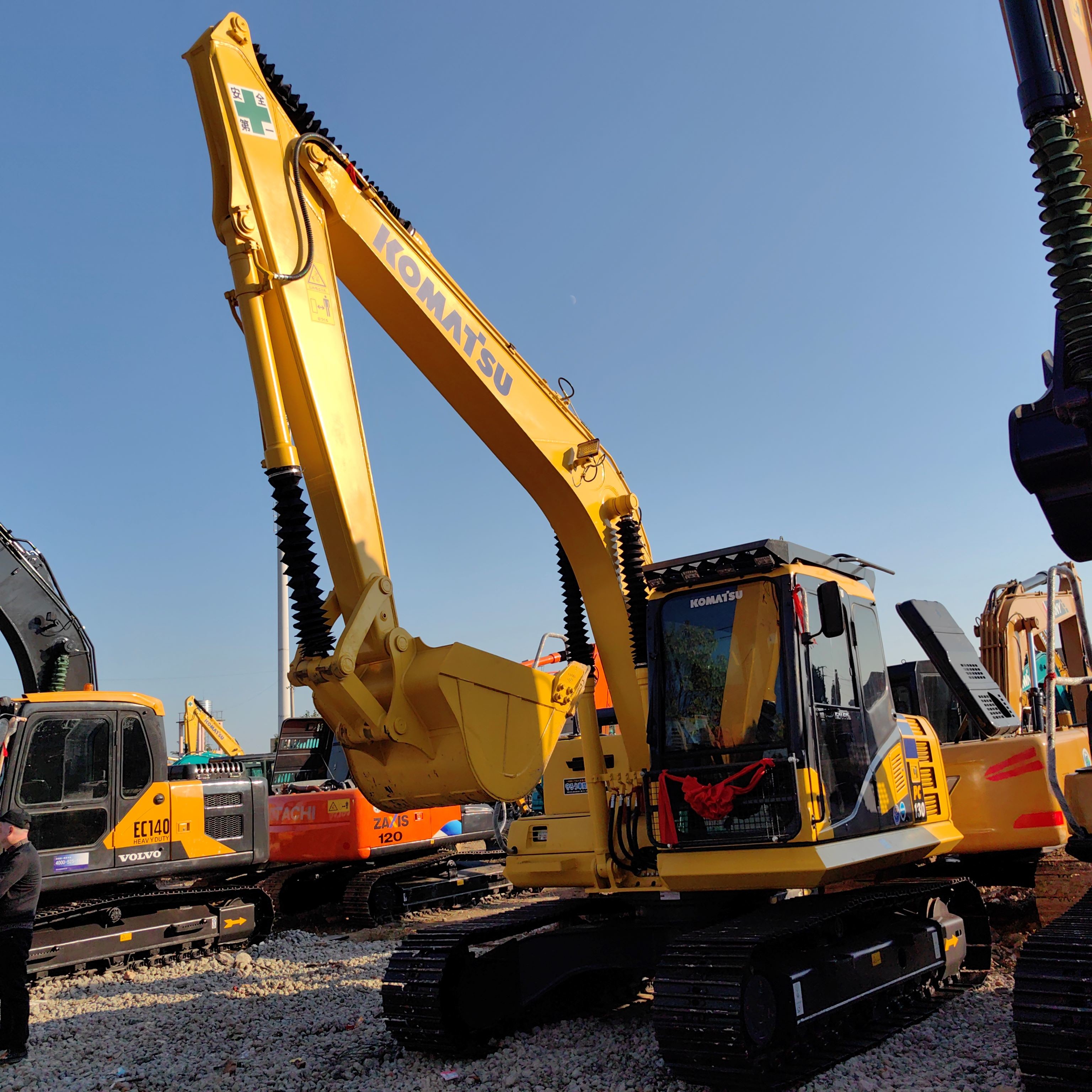 Used Komatsu PC130 Excavator 13 Ton Low Hours Reliable Performance