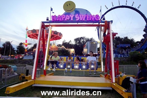 Mini Ferris Wheel Carnival Rides Trailer Mounted Rides For Sale