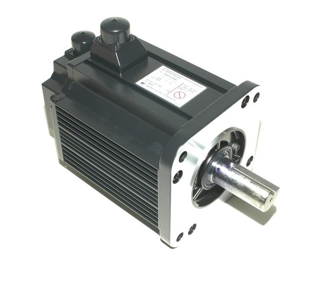 USAFED-20CB2T  SGMPH-04AAE4SD Yaskawa Servo Drive   Original New 3 Working Days Delivery 0