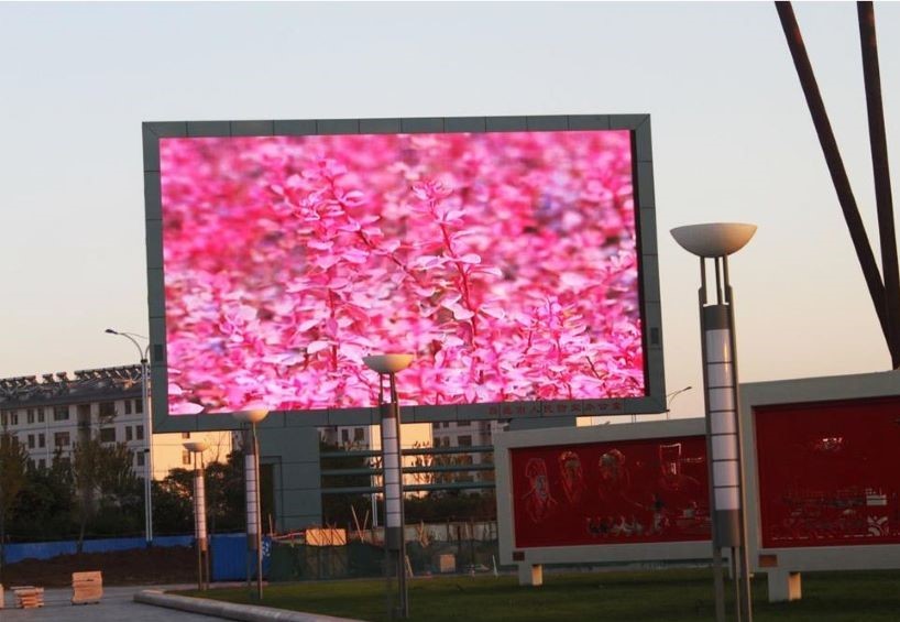 Outdoor Full Color P8mm SMD3535 Front Service LED Screen For Advertising