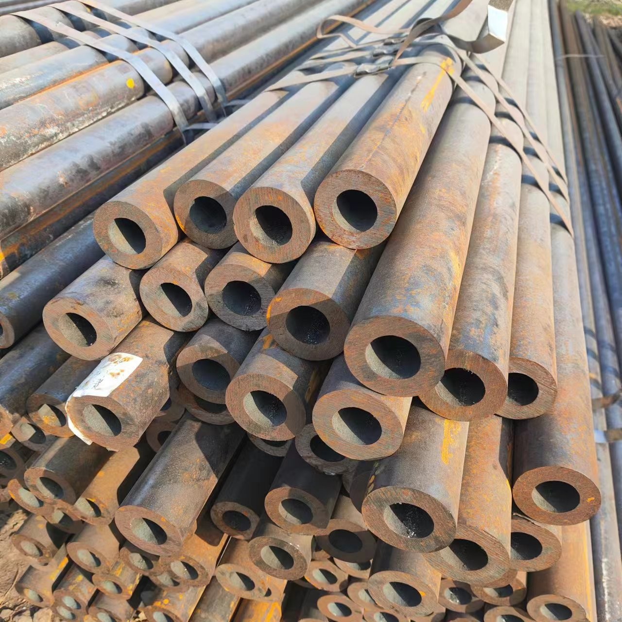 S355J2+N Seamless Steel Pipe Tube SCH40S SCH80S XXS Carbon Steel Pipe for Liquid and Oil