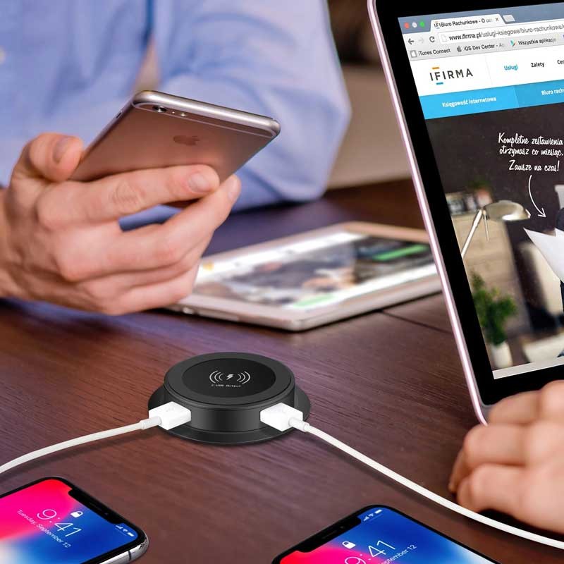 OEM Under Desk 10w 3 In 1 Wireless Charger Pad For Smart Iphone