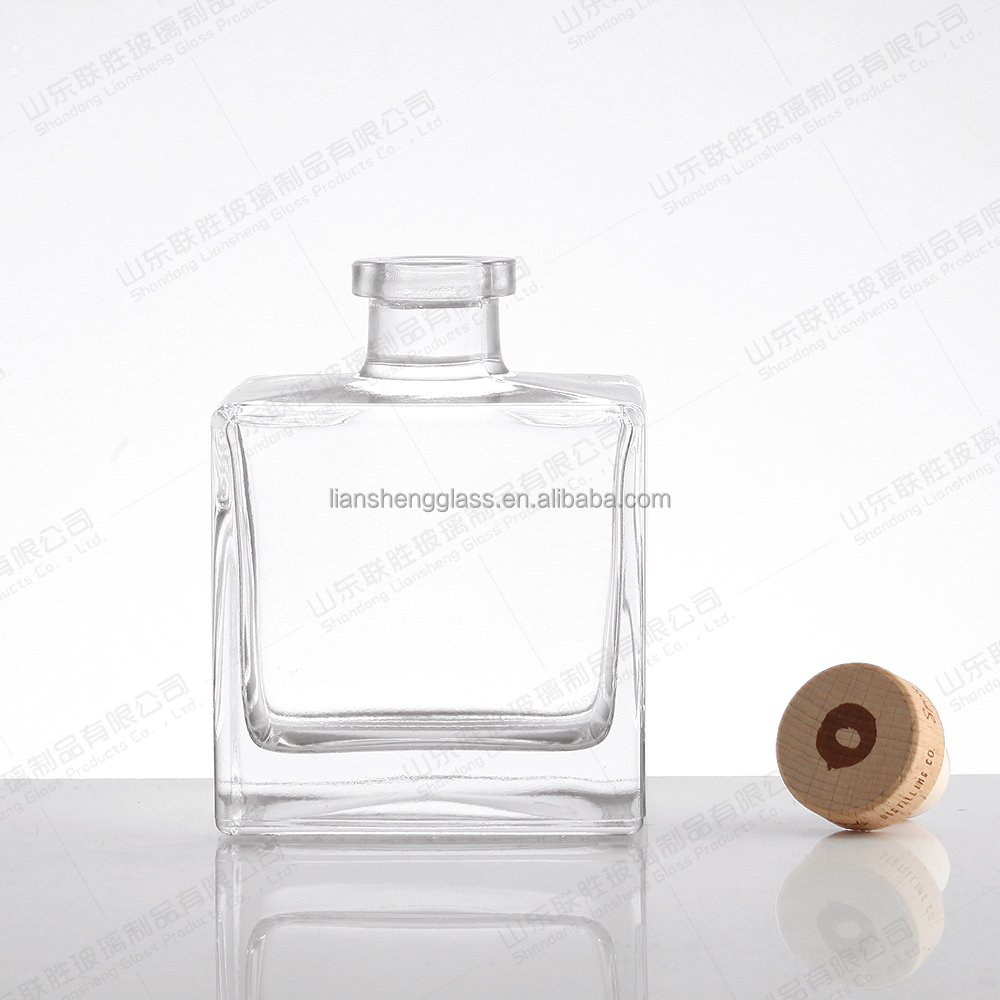 Body Material Glass Cube Square Bottle for Vodka 100ml 200ml 250ml 500ml 750ml 1000ml