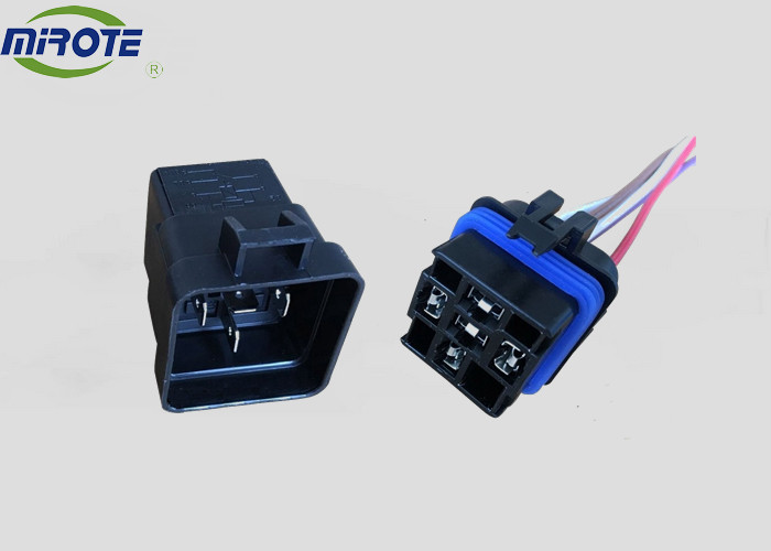 Waterproof , 5 Pin Automotive Relay With Socket Wire Harness 39160-02400 Car Air Conditioner Relay