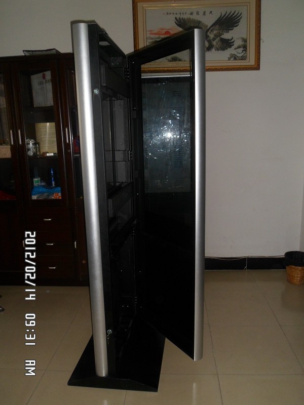 450cd/M2 Digital Kiosk Floor Standing LCD Advertising Display 3840*2160