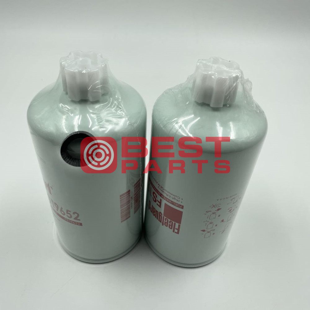 Excavator Engine Parts Fleetguard Water Separator Fuel Filter BF46170 FS19652 FOR