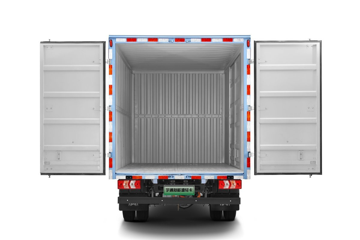 4.5t 4.2m Electric Van Truck 4x2 Automatic All Electric Cargo Van