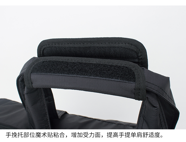 Black Portable Foldable Travel Bag Large Volume Thermal Transfer Printing