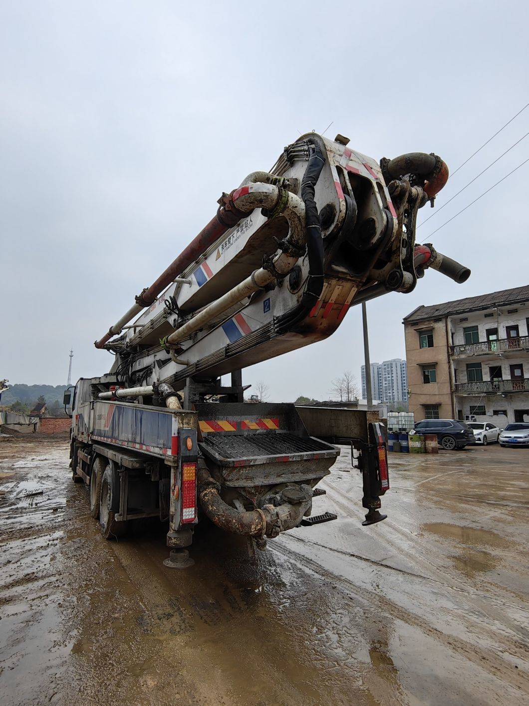 Zoomlion 47m Used Concrete Boom Pump Construction Equipment