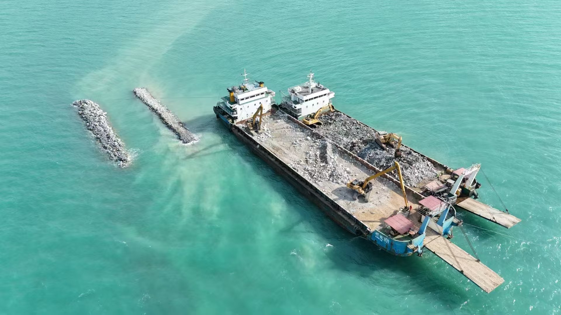 Dredging Work Excavator Long Arm Use Q355B Material For River