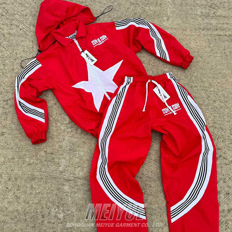 Custom Techwear Windbreaker Tracksuit Nylon Stripe Ribbed Detachable Hoodie And Sweatpants Set