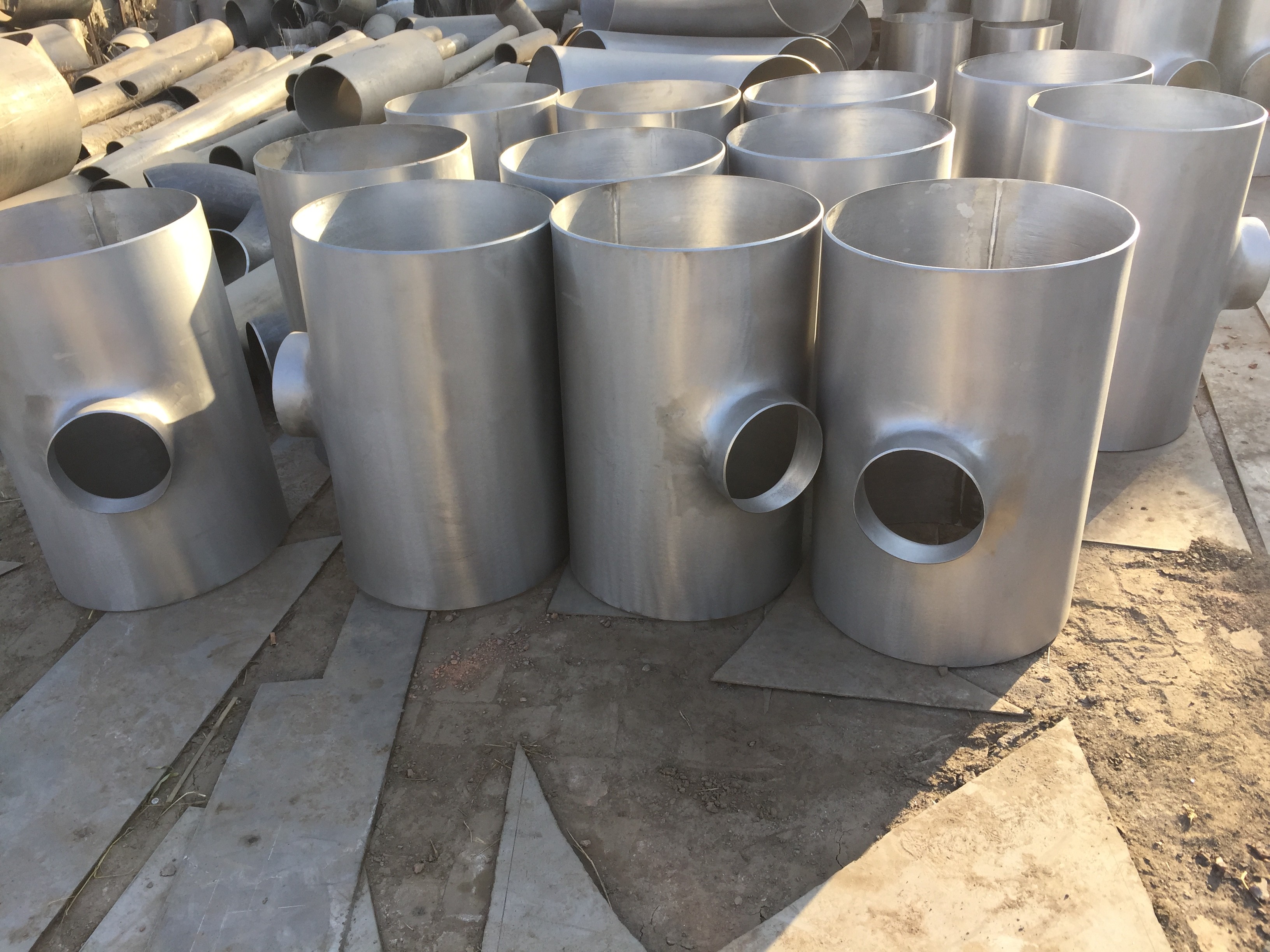 SS304 SS321 SS316l Stainless Steel Reducing Tee PED API 5 Inch 8 Inch