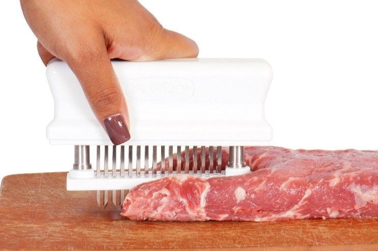 Kitchen Grade Meat Tenderizer Tool Mincer 48 Needles With Razor Sharp Blade