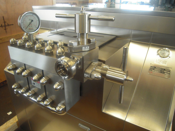 Steel 32Mpa Compact Dairy Milk Homogenizer Machine