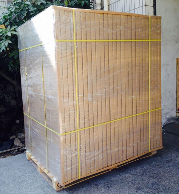 IWB packing in a pallet
