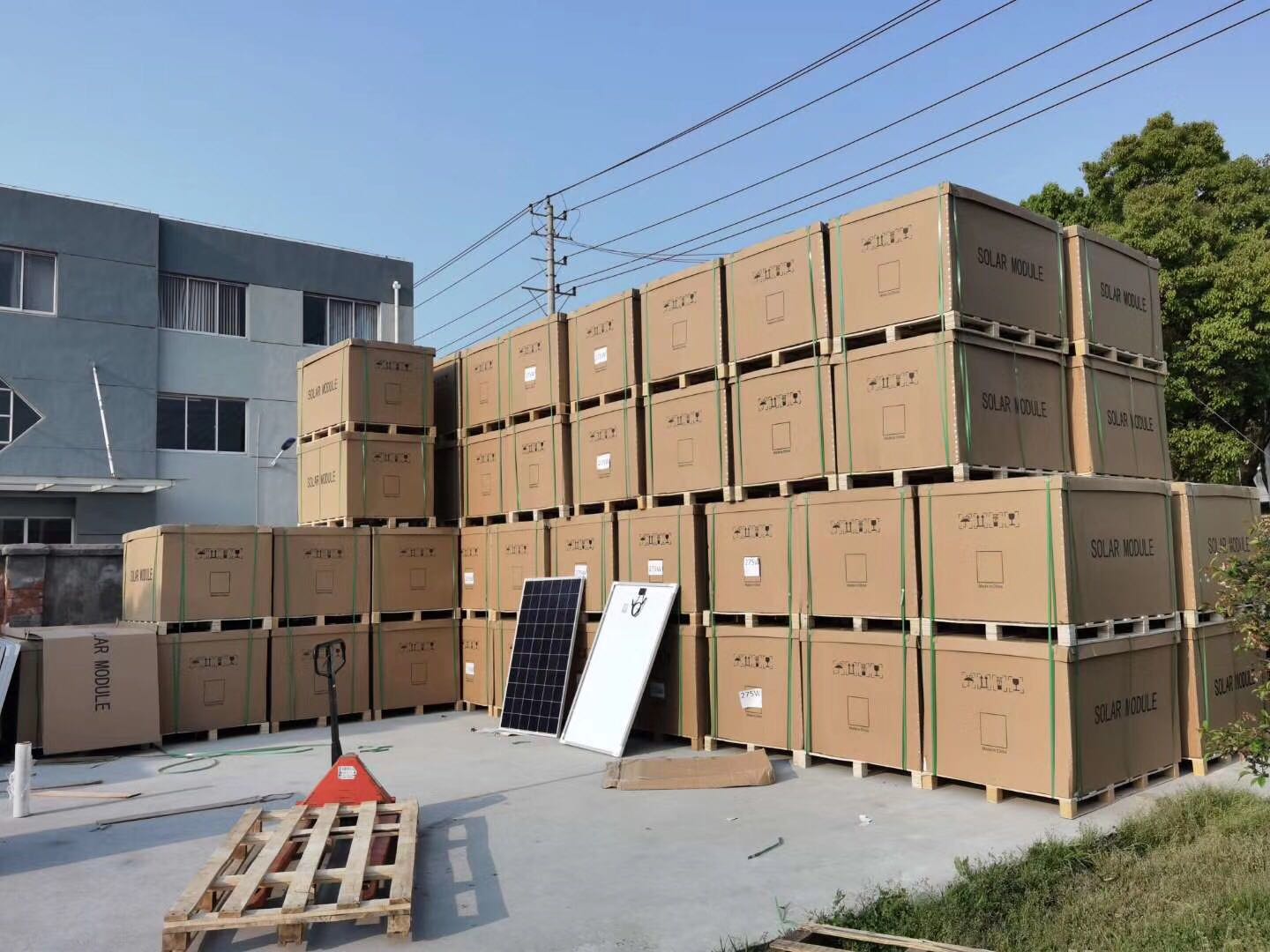 IP67 Protection Level Mono Solar Panels Cell 275W Long Service Life