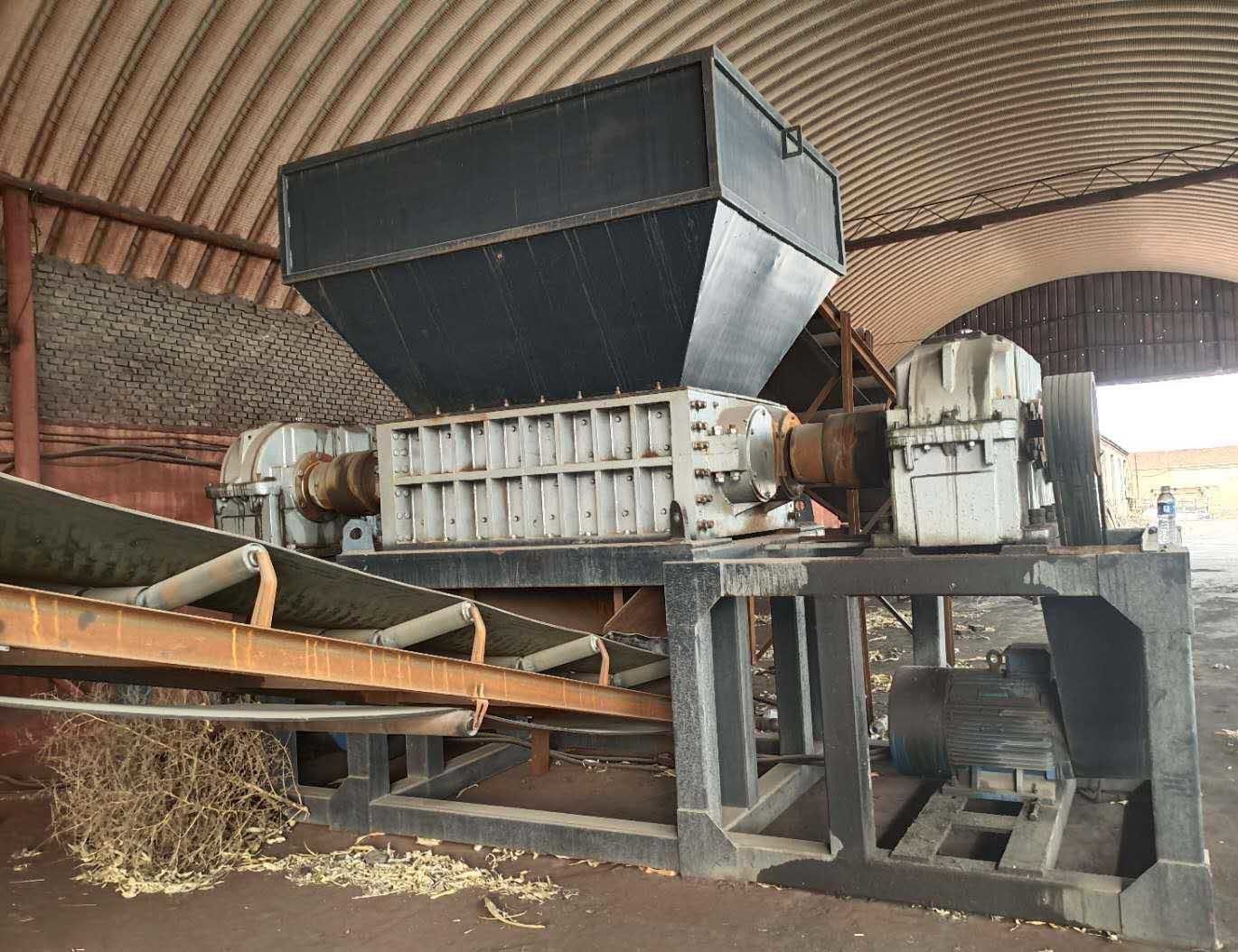 Cable Textile Shredder Machine Tyre Recycling Machine Shredder
