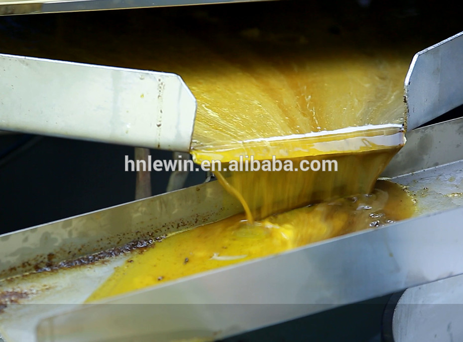Soybean Screw Oil Press Machine Spiral Oil Process Machine With High Oil Yield