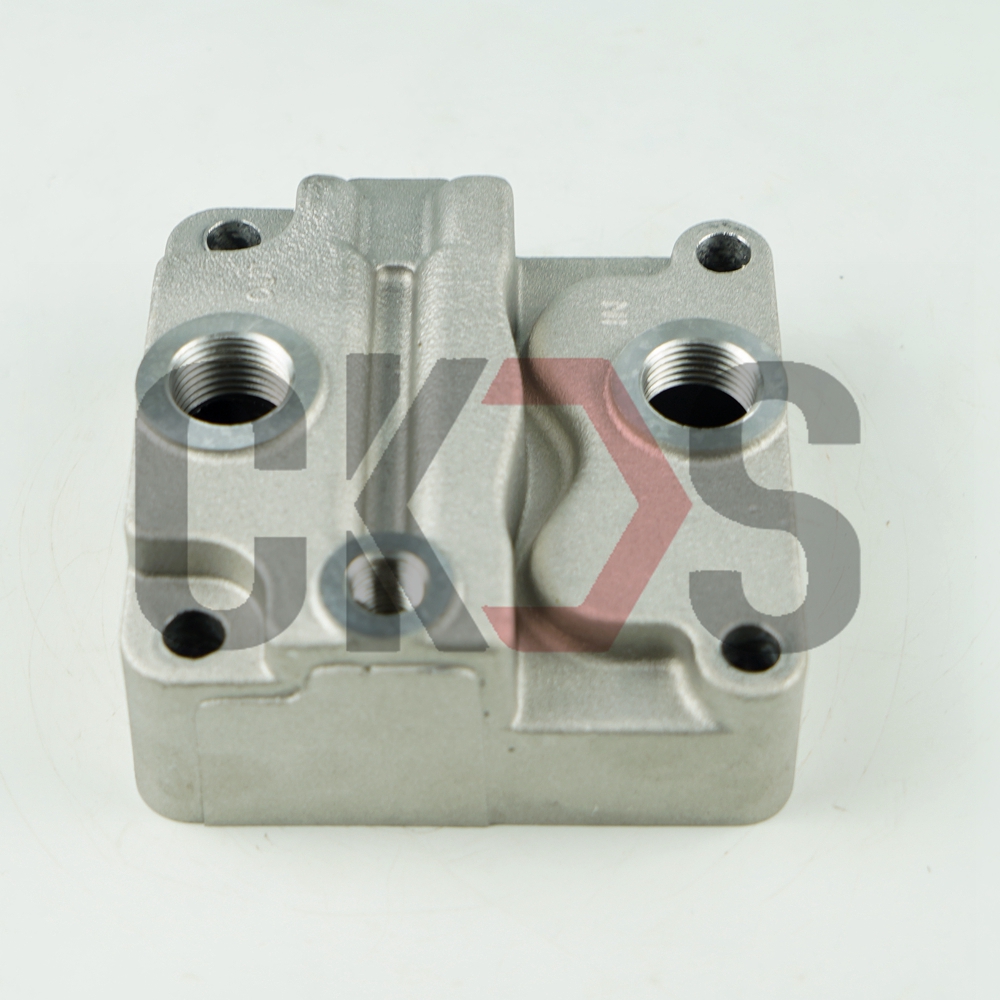 China Factory Direct Quality Air Brake Compressor Repair Kit Cylinder Head Upper for Isu-zu ELF Trucks 4HK1 Engine Compressor