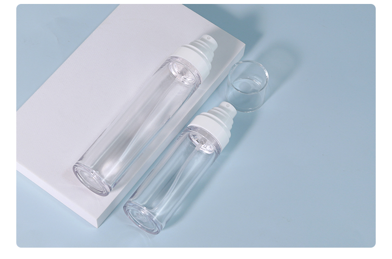 Customized Blue Cosmetic Bottles 60ml 100ml Transparent Plastic Bottle For Mist Spray