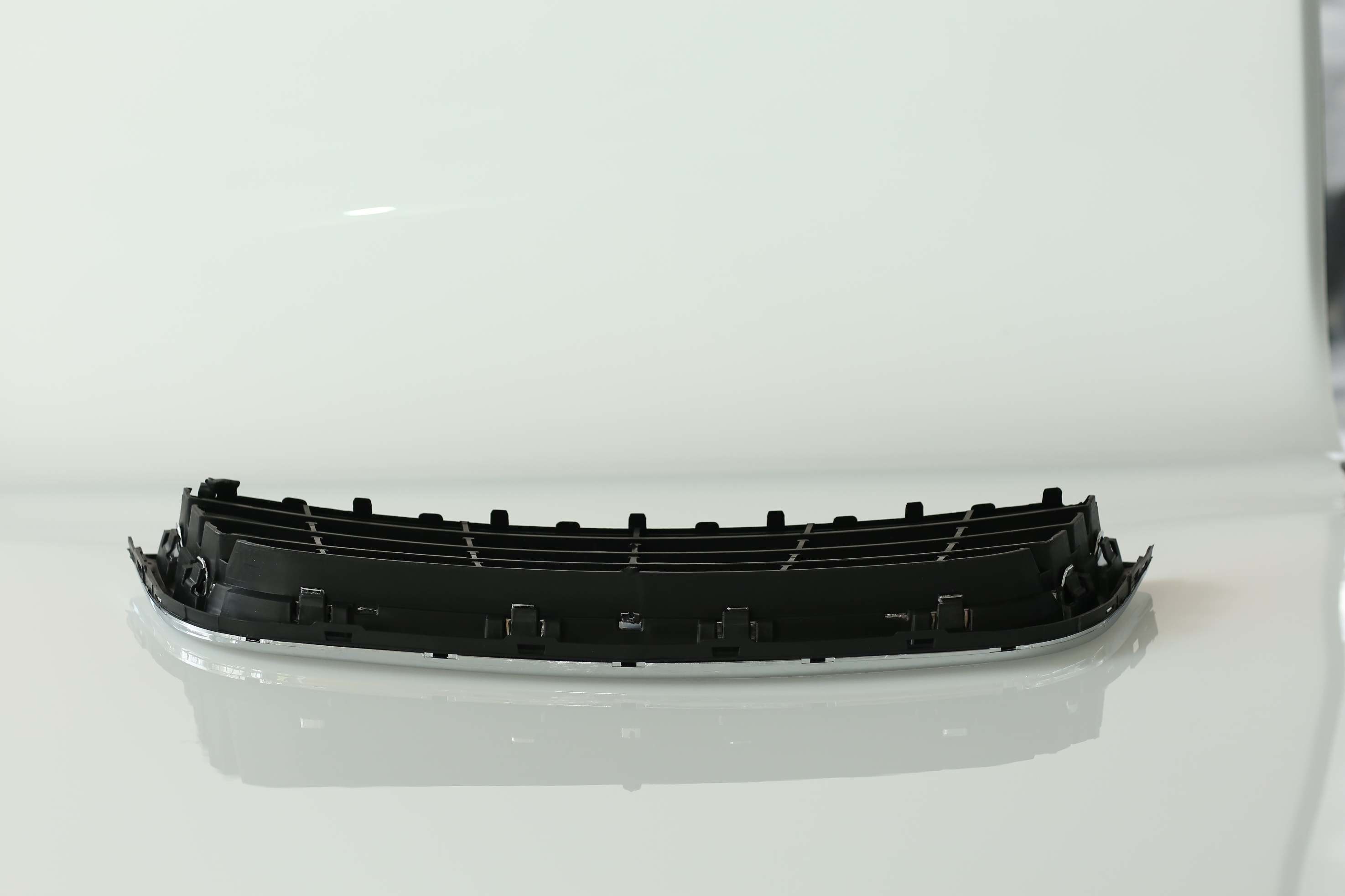 ABS Lower Front Bumper Grills For VW Passat Lingyu 2005 2006 2007 2008
