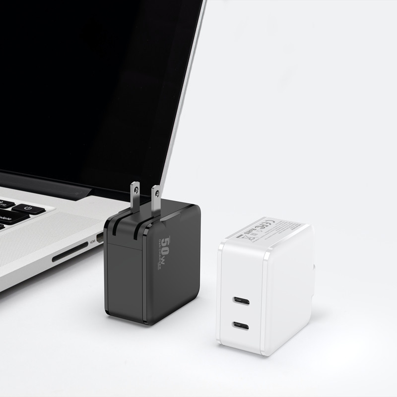 White Black Foldable GaN USB Charger QC3.0 PD Charger Wall Using