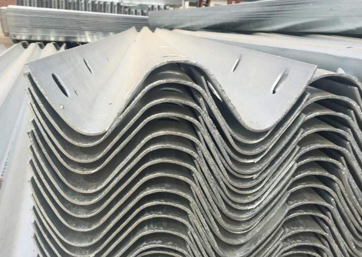 Eco - Friendly Highway Guardrail Systems Durable High Intensity Anti Crash