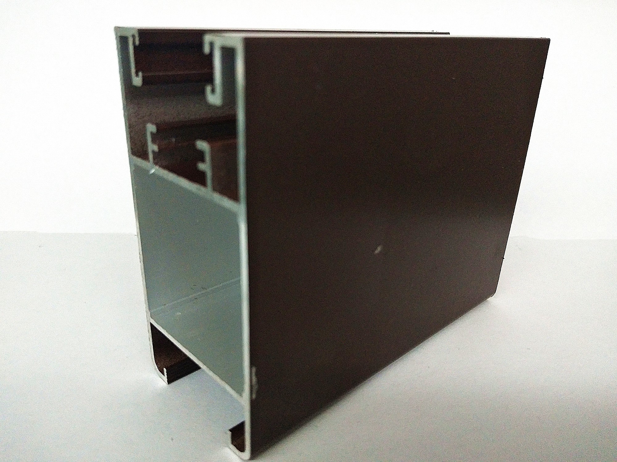 Strangle Extruded Aluminum Electronics Enclosure Aging and Abrasion Resistance