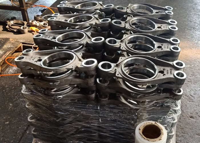 Ductile Iron GG300 Trailer Chassis Parts Trailer And Truck Support Parts For Axle