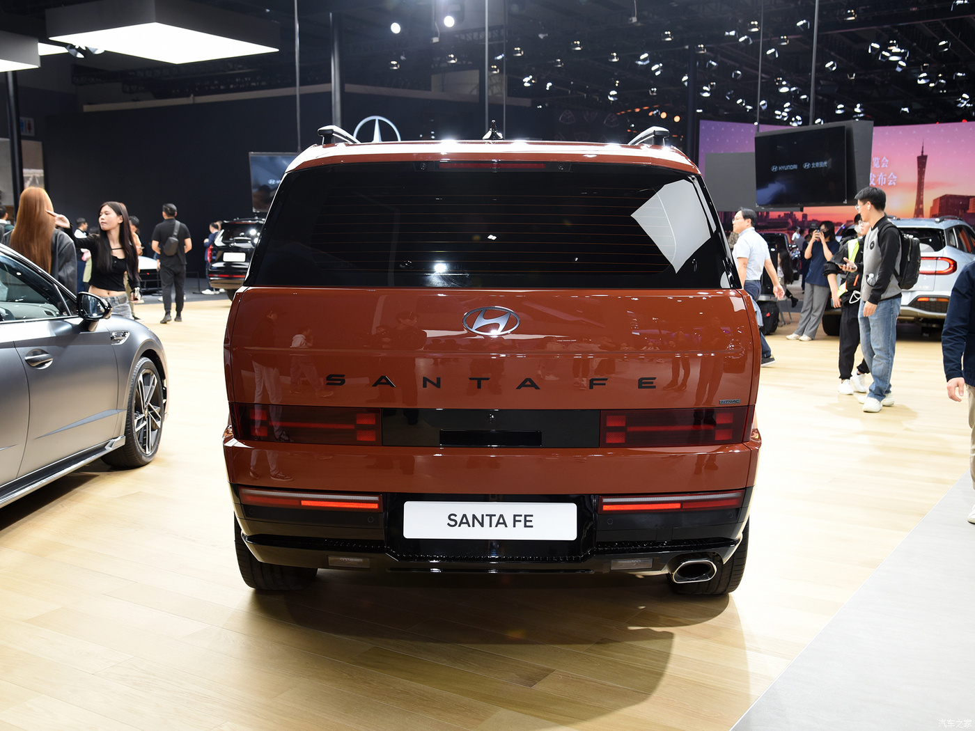 Panoramic Sunroof Newest 2024 Hyun-dai Santafe Traveler AWD Top Suv 248ps High Speed 210km/h 5 Doors 6/7Seats Imported