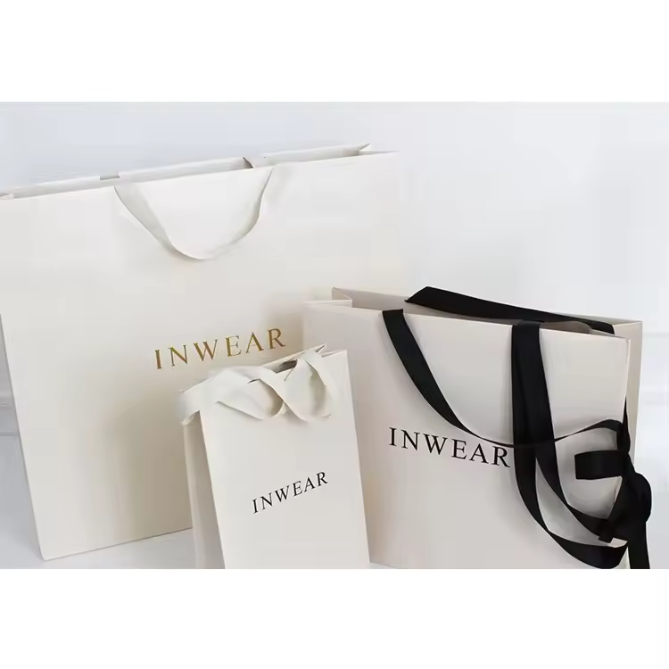 White Paper Shopping Bags With Logo