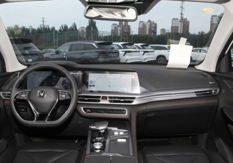 Changan CS75 PLUS 2022 2.0T Automatic Flagship Version 5 Door 7 Seats SUV Compact