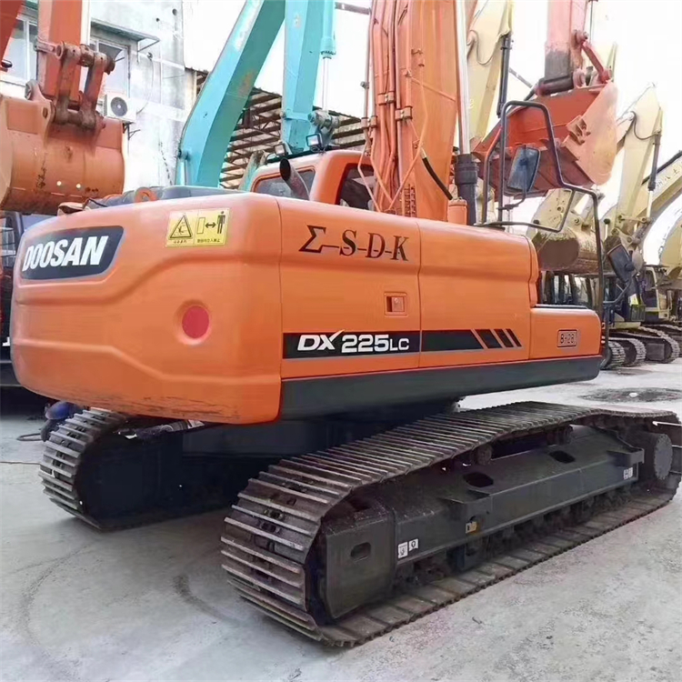115KW Low Working Hours Guaranteed 2020 Used Doosan DX225 DX225LC Crawler Excavator