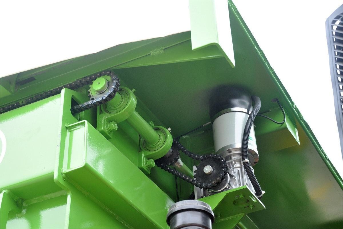 Shacman Dump Truck Weichai National Five 6x4 350HP 5.6m 6 Cylinders 10 Gears U-Box